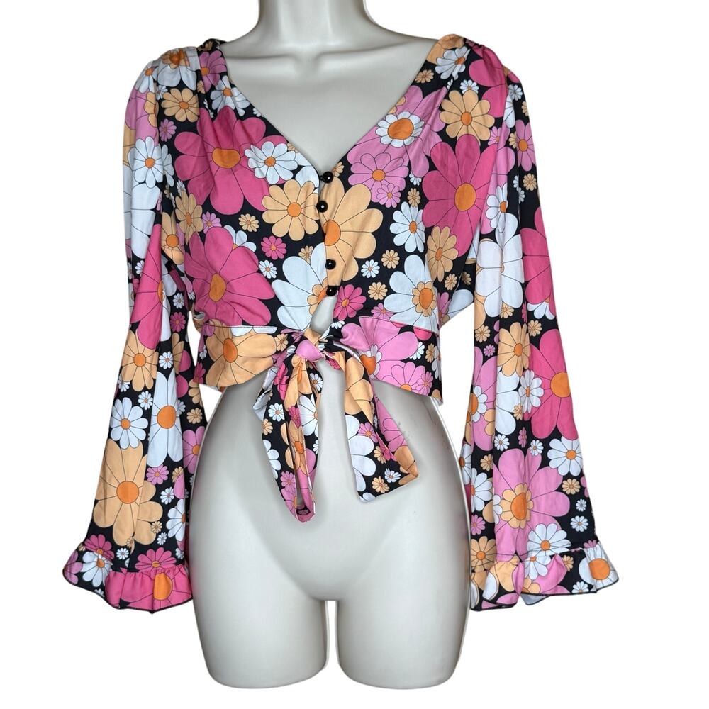 Smak Parlour Unique Vintage Retro Floral Bell Sleeve Top Blouse S NWOT